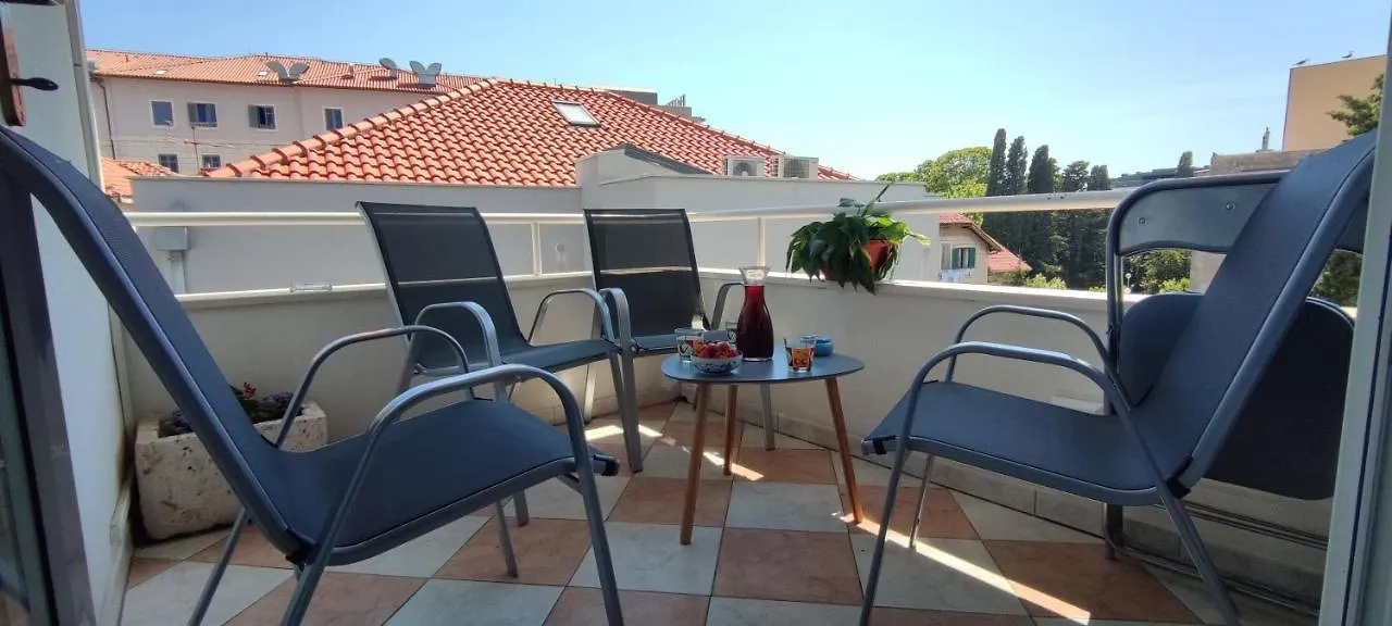 Blue Stella Luxury Apartment Split