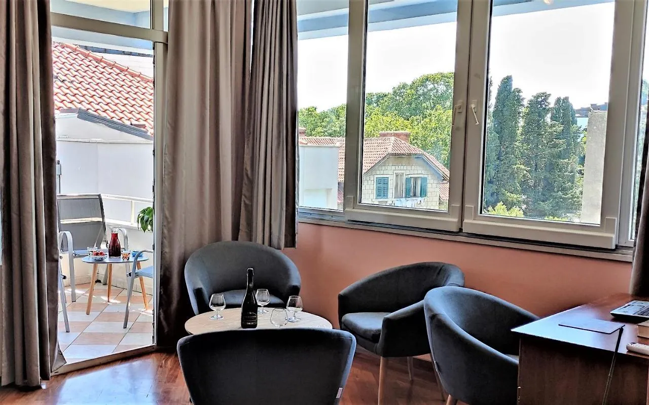 Blue Stella Luxury Apartment Split